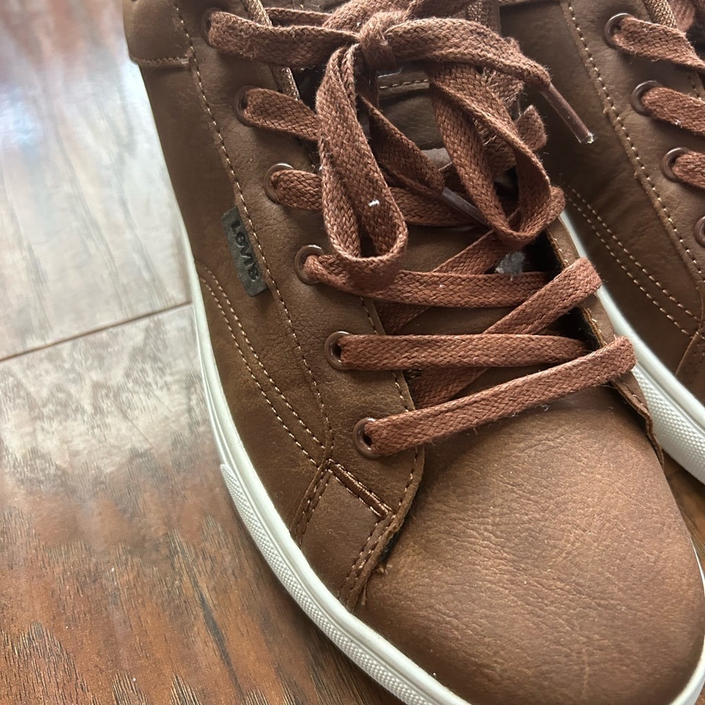 Brown Tan Sneakers in synthetic leather upper
High Tops Casual - Picture 4 of 7